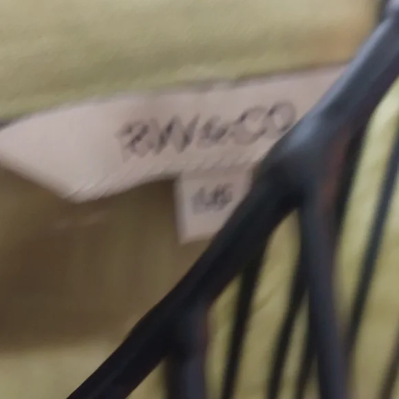 RW&CO. Size L,Olive Ruffle Front Blouse, 100% Cotton - Picture 2 of 7